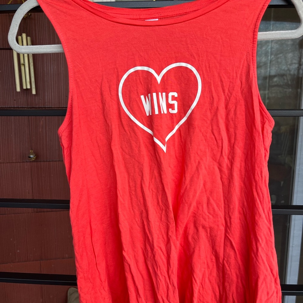 Athleisure Workout Top “Heart Wins”